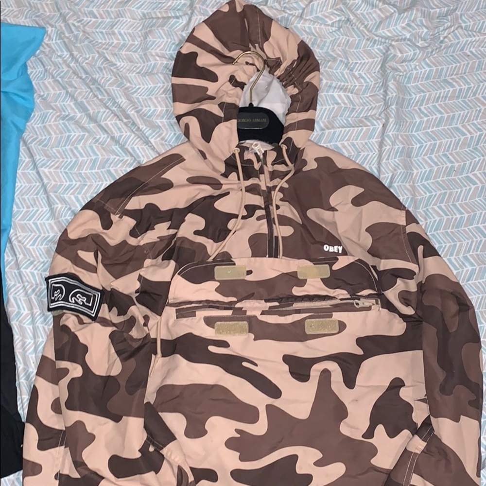 Obey brown camo wind breaker